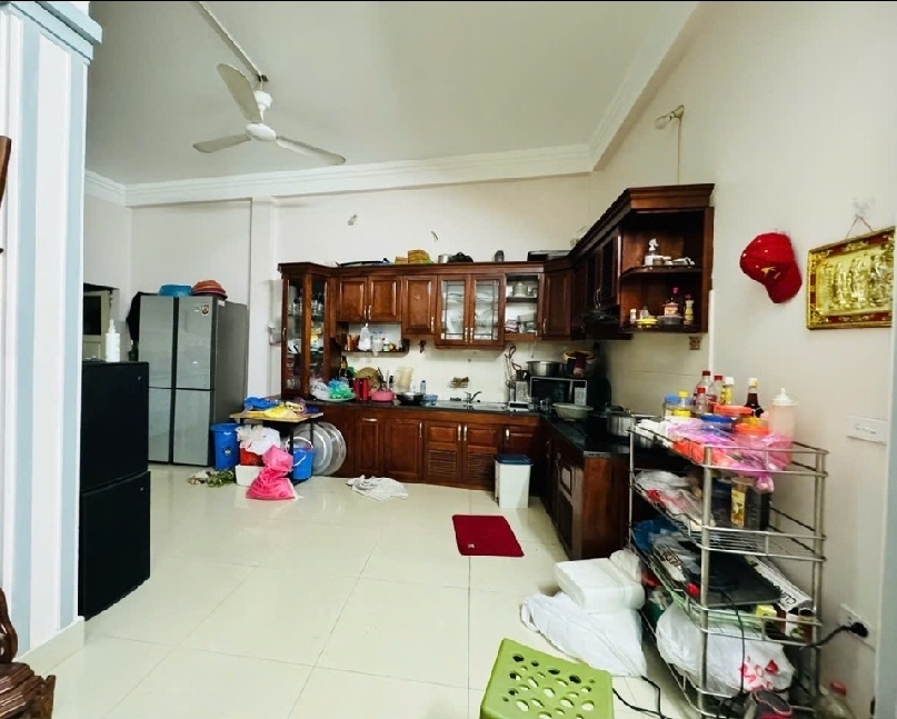 Chính chủ gửi bán 256m2 đất thổ cư Lạc Long Quân, Tây Hồ Hà Nội.